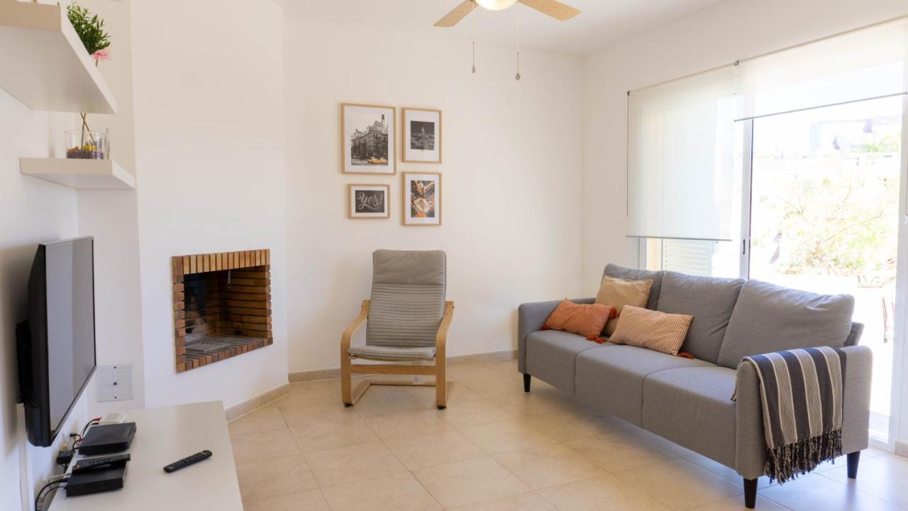 Вилла Luxury Modern House Malaga Бенахарафе Экстерьер фото