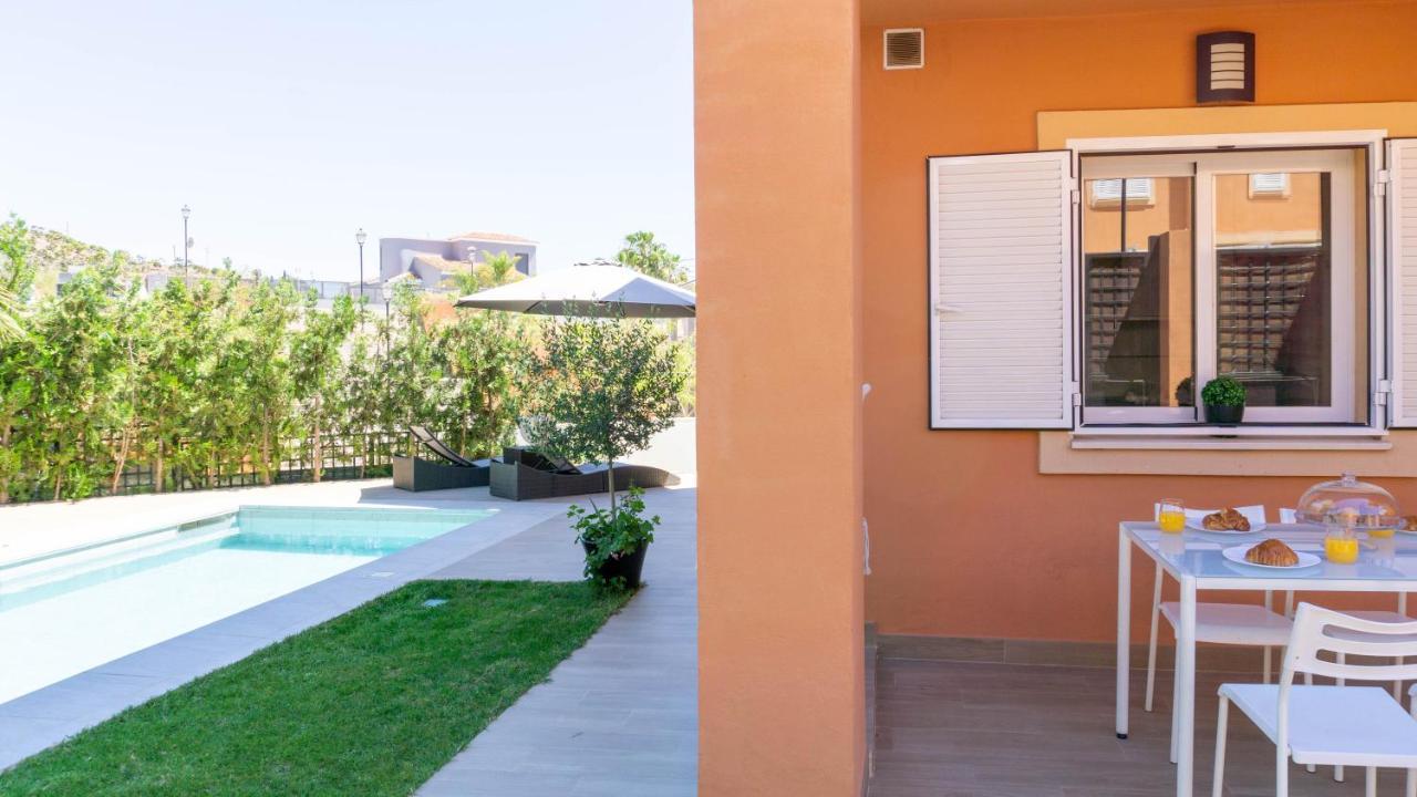 Вилла Luxury Modern House Malaga Бенахарафе Экстерьер фото