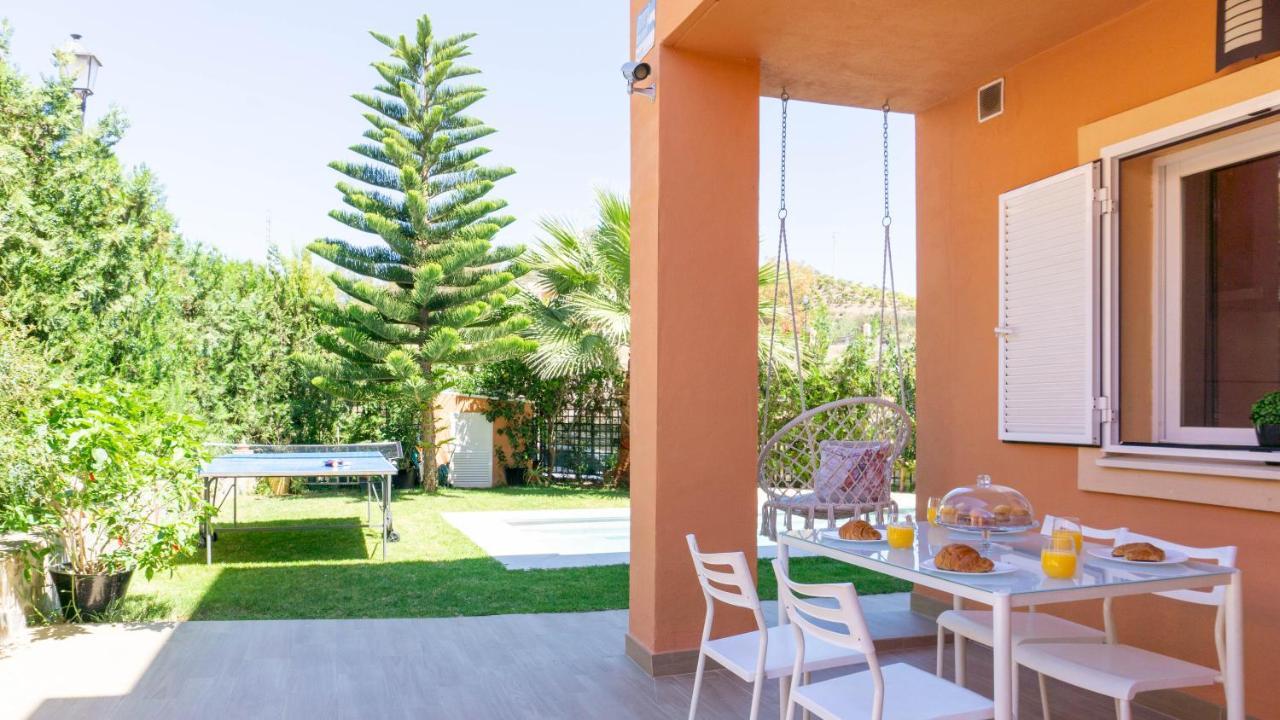 Вилла Luxury Modern House Malaga Бенахарафе Экстерьер фото